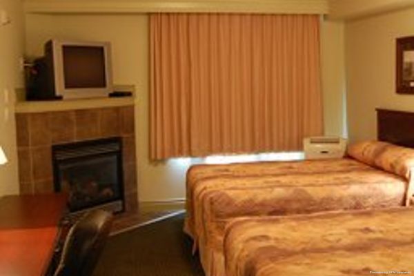 Days Inn & Suites Whitecourt